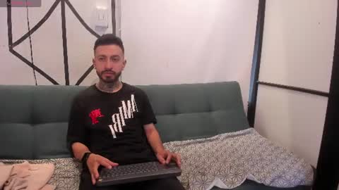 stevenandlaura_ online show from July 2026 08:49:02 PM