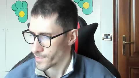 Snapshot of stevex870 chatting on December 2025 02:01:02 PM Steve online show from December 2025 02:01:02 PM