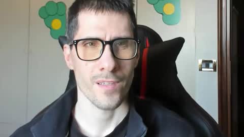 Snapshot of stevex870 chatting on April 2026 02:00:02 PM Steve online show from April 2026 02:00:02 PM