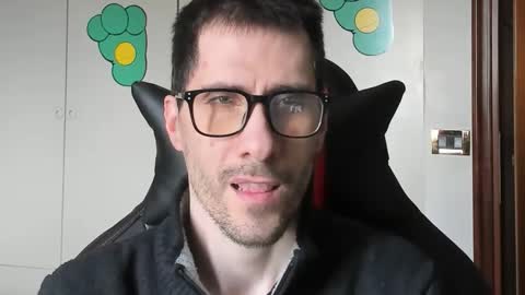 Snapshot of stevex870 chatting on April 2026 01:27:02 PM Steve online show from April 2026 01:27:02 PM