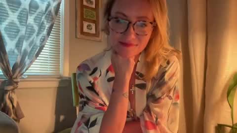 StevieGirl4U online show from July 2026 11:40:01 PM