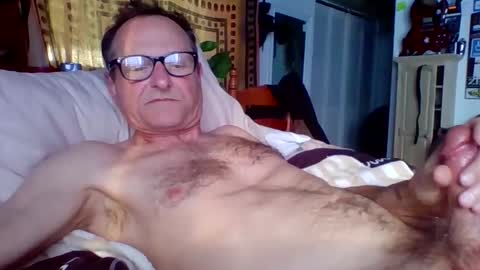 steviehard7 online show from February 2025 11:24:01 PM