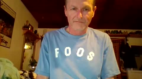 steviehard7 online show from March 2025 02:04:01 AM