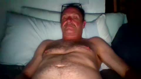 steviehard7 online show from September 2025 07:09:02 AM