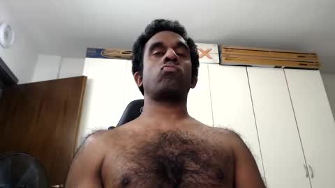 StevieMiB online show from October 2025 08:40:01 PM