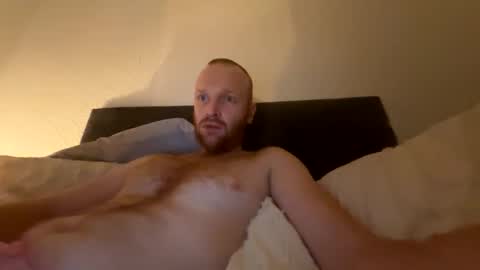 Snapshot of stevvo89 chatting on December 2024 03:03:02 AM stevvo89 online show from December 2024 03:03:02 AM