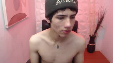 Snapshot of stich_23 chatting on March 2026 02:34:01 PM Stich online show from March 2026 02:34:01 PM