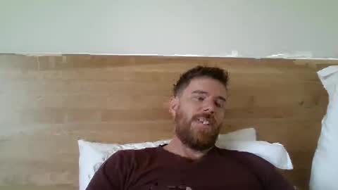 Snapshot of sticky_keyboard1234 chatting on October 2025 12:25:01 AM Josh online show from October 2025 12:25:01 AM