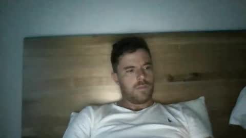 Snapshot of sticky_keyboard1234 chatting on February 2026 08:55:01 AM Josh online show from February 2026 08:55:01 AM