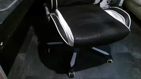 Snapshot of stiffler83pl chatting on November 2025 08:47:01 AM stiffler83pl online show from November 2025 08:47:01 AM