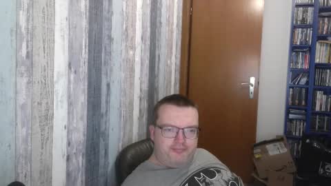 Snapshot of still_alive1985 chatting on September 2025 06:52:01 PM Oliver online show from September 2025 06:52:01 PM