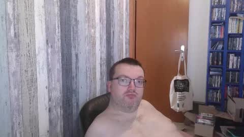 Snapshot of still_alive1985 chatting on September 2025 07:11:02 AM Oliver online show from September 2025 07:11:02 AM