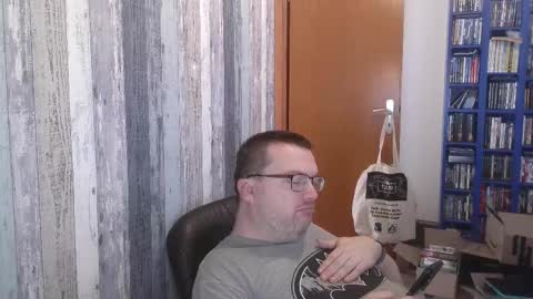 Snapshot of still_alive1985 chatting on September 2025 07:12:01 AM Oliver online show from September 2025 07:12:01 AM