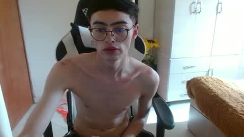 stiv_grant online show from January 2025 08:31:02 PM