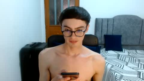 stiv_grant online show from July 2026 08:52:02 PM