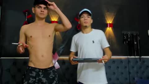 friends online show from November 2025 04:44:01 AM