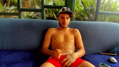 StivennCardona online show from April 2026 04:09:01 PM