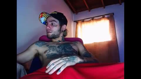 stiven online show from February 2025 07:04:02 PM