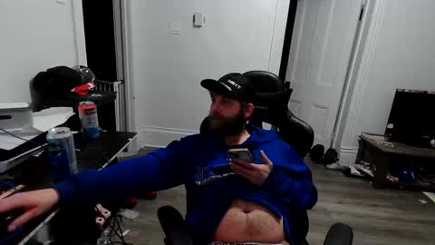 stonedpanda77 online show from February 2026 02:38:01 AM