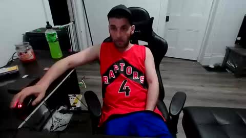 stonedpanda77 online show from May 2026 02:29:02 AM