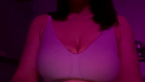 stonedpenguins online show from June 2026 03:41:01 AM