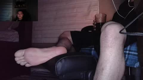 Snapshot of stoner394 chatting on January 2025 02:24:02 PM stoner394 online show from January 2025 02:24:02 PM