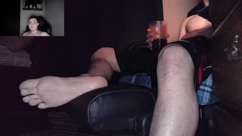 Snapshot of stoner394 chatting on February 2025 01:57:01 AM stoner394 online show from February 2025 01:57:01 AM