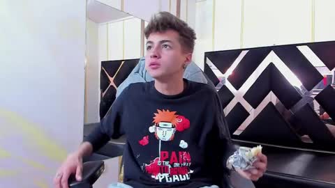 Snapshot of stonne69 chatting on March 2025 06:08:02 PM stonne69 online show from March 2025 06:08:02 PM