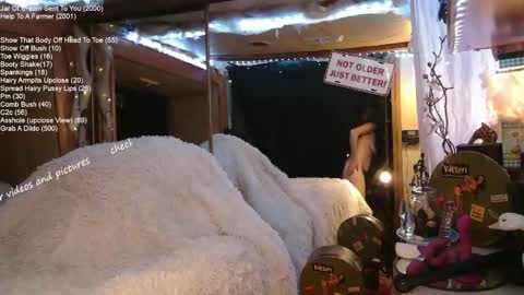 Snapshot of stonykat chatting on March 2025 03:16:01 AM Stony Kat online show from March 2025 03:16:01 AM