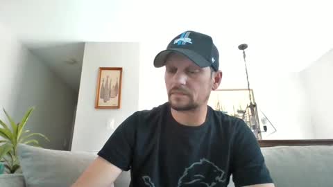 Snapshot of stook4 chatting on September 2025 05:12:02 PM LifestyleMan313 online show from September 2025 05:12:02 PM