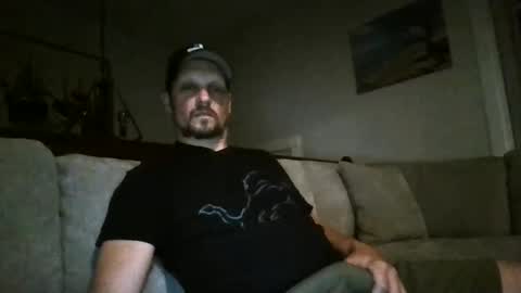 Snapshot of stook4 chatting on September 2025 01:19:02 AM LifestyleMan313 online show from September 2025 01:19:02 AM