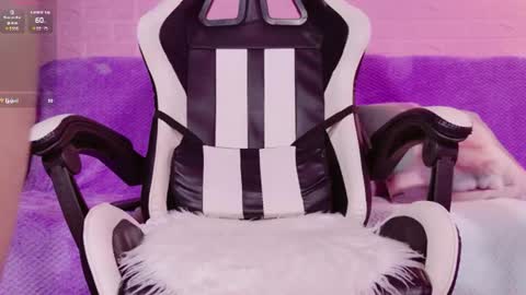 stormy_jhonson9 online show from July 2026 09:14:02 PM