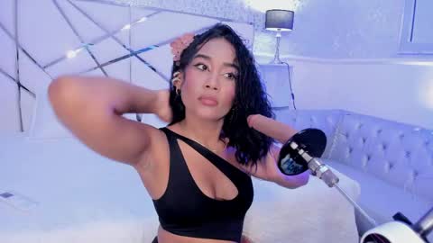 Snapshot of stormybdsm chatting on April 2026 03:18:02 AM Stormy online show from April 2026 03:18:02 AM