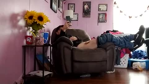 Snapshot of str33twyz3 chatting on December 2024 02:26:02 PM Streetwyze online show from December 2024 02:26:02 PM