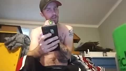 Snapshot of str33twyz3 chatting on September 2025 11:48:01 AM Streetwyze online show from September 2025 11:48:01 AM