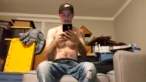 Snapshot of str33twyz3 chatting on October 2025 09:23:01 AM Streetwyze online show from October 2025 09:23:01 AM