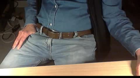 Dave online show from December 2025 08:26:01 PM