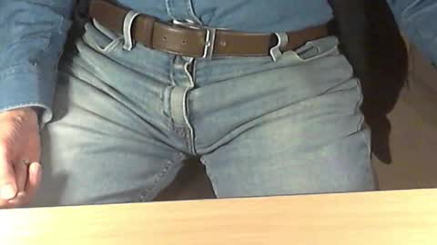 Dave online show from December 2025 08:36:02 PM