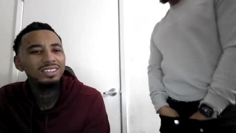 Snapshot of str8dj chatting on November 2025 06:02:02 AM Dj online show from November 2025 06:02:02 AM