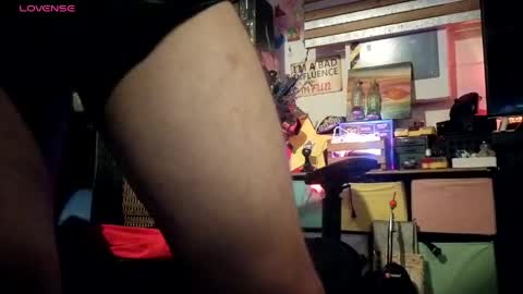 Str8 online show from April 2026 11:42:02 PM