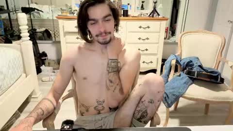 str8whiteboy21 online show from April 2026 10:17:02 AM