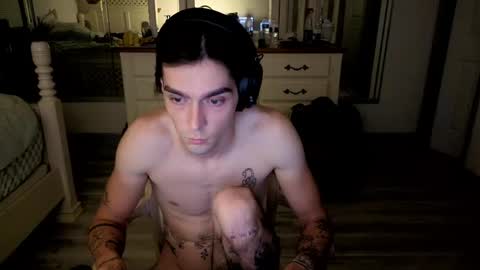 str8whiteboy21 online show from May 2026 04:09:02 AM