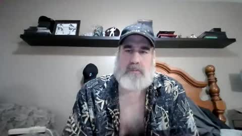 Straightbear4you online show from November 2025 11:25:02 PM