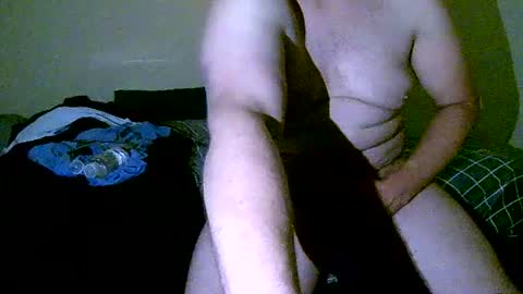 Snapshot of straightpipe18 chatting on November 2025 09:31:01 AM straightpipe18 online show from November 2025 09:31:01 AM