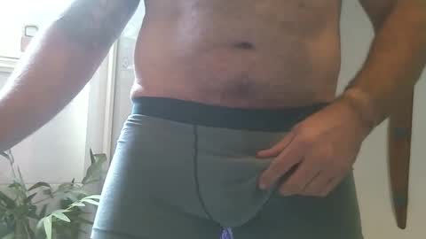 Snapshot of straightstroker81 chatting on December 2024 07:05:01 AM straightstroker81 online show from December 2024 07:05:01 AM