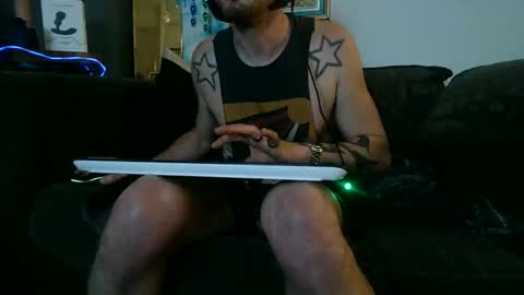 Snapshot of straitpipermann22 chatting on December 2025 02:33:01 PM straitpipermann22 online show from December 2025 02:33:01 PM