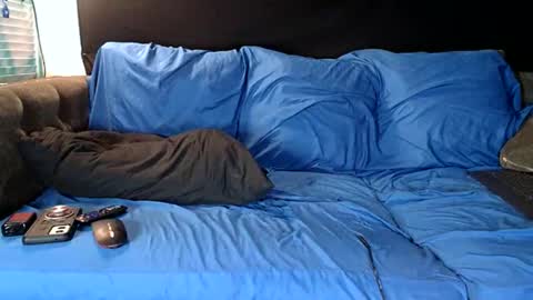 Snapshot of straitpipermann22 chatting on January 2026 11:32:02 PM straitpipermann22 online show from January 2026 11:32:02 PM