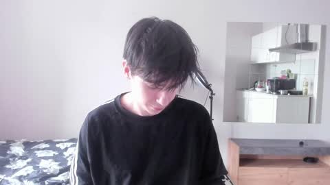 Ray online show from April 2026 12:21:02 PM