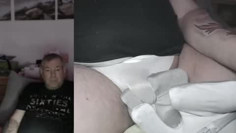 Snapshot of stranger1966 chatting on December 2024 06:01:02 AM Stranger online show from December 2024 06:01:02 AM