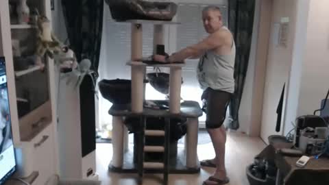 Snapshot of stranger1966 chatting on September 2025 10:48:01 AM Stranger online show from September 2025 10:48:01 AM